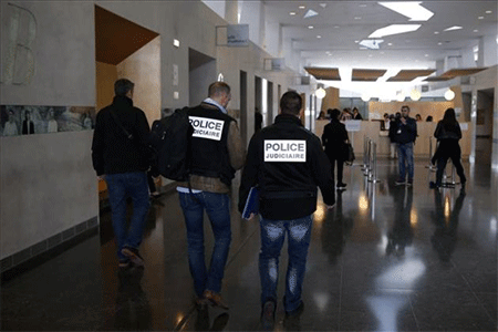 Francia: Un abogado dispara a otro en un tribunal antes de suicidarse